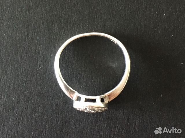 Серебряное кольцо с фианитами
