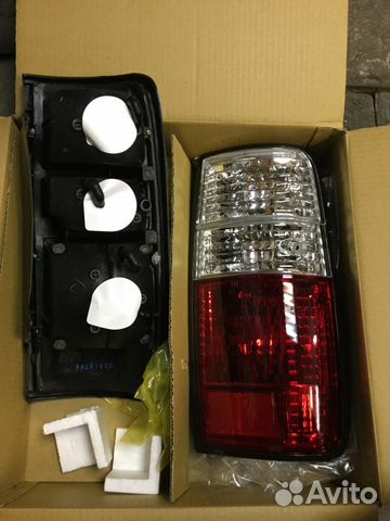 Фонарь задний Тойота Лэнд Крузер 80 1990-1998