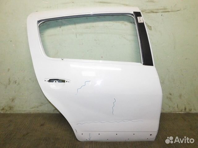 Дверь задняя правая Renault Sandero 2009-2014