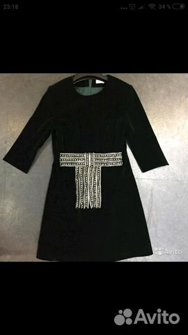 Бархатное платье бутылочного цвета