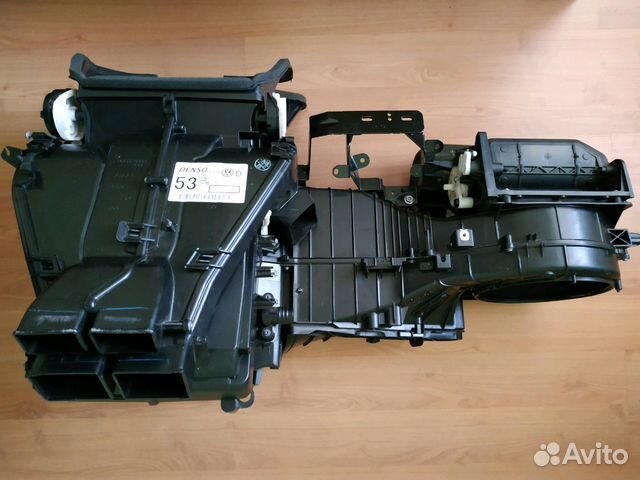Печка тигуан. Печка vw tiguan дизель 1 рестайлинг. Корпус отопителя тигуан 2. Радиатор печки тигуан 2. Корпус печки тигуан 1.
