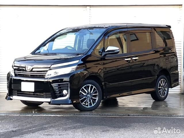 Toyota Voxy 2.0 CVT, 2016, 50 000 км