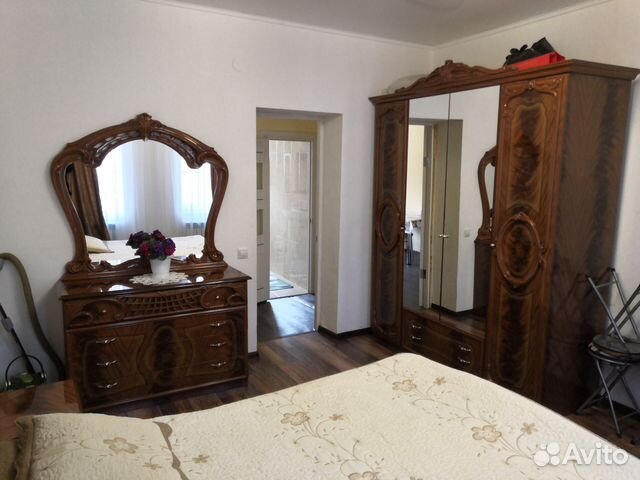 2-к квартира, 60 м², 1/1 эт.