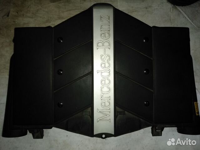Корпус воздушного фильтра Мерседес W220