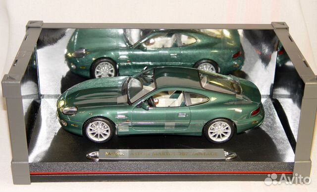 Модель авто aston martin DB7 vantage м 1:18