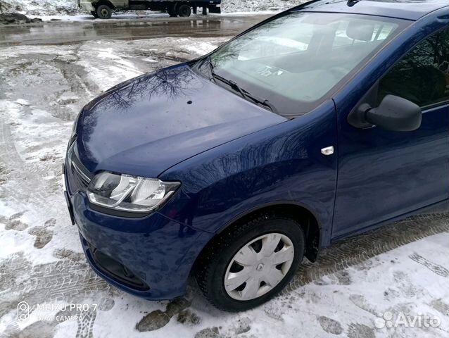 Renault Logan 1.6 МТ, 2016, битый, 60 000 км