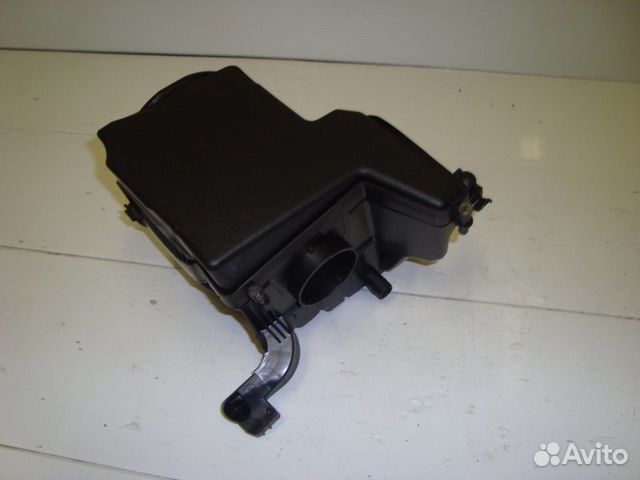 Корпус воздушного фильтра Ford Focus 2 CB4 1.6 Корпус воздушного фильтра Ford Focus 2 CB4 1.6