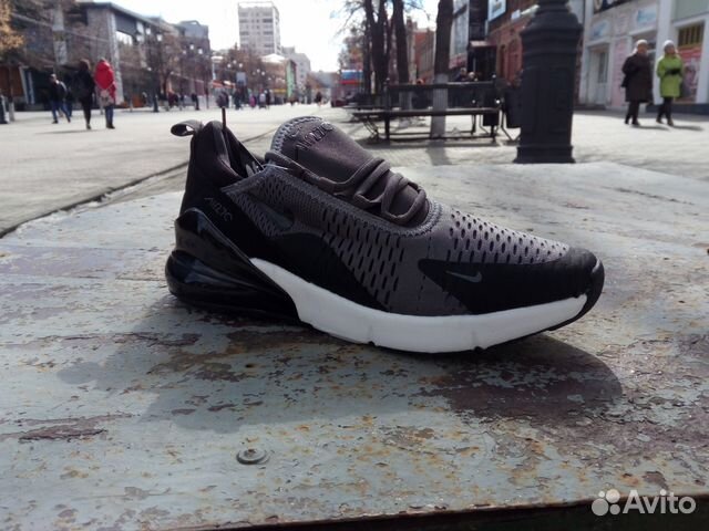 Кроссовки Nike Air Max 270 44 р-р