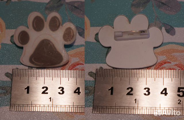 Акриловые значки Акриловые значки