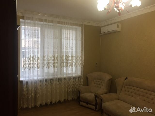 1-к квартира, 38 м², 4/10 эт.