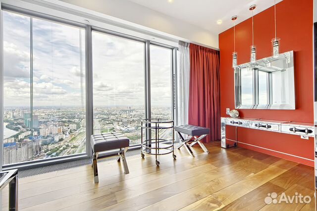 1-к квартира, 60 м², 63/84 эт.