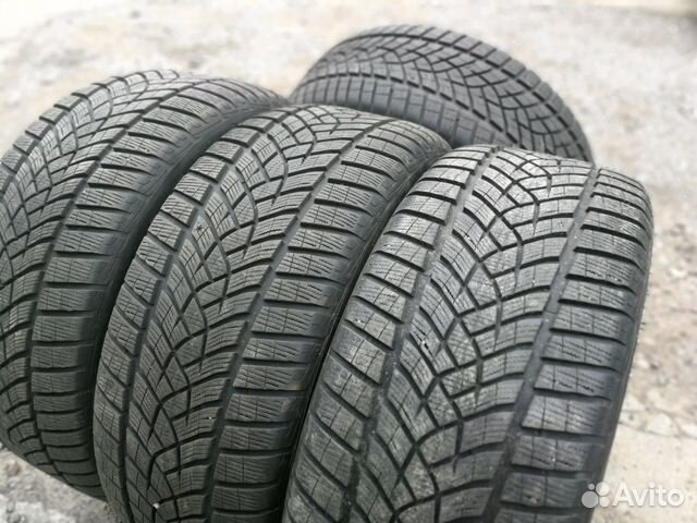 265/45/R20 Goodyear Ultra Grip