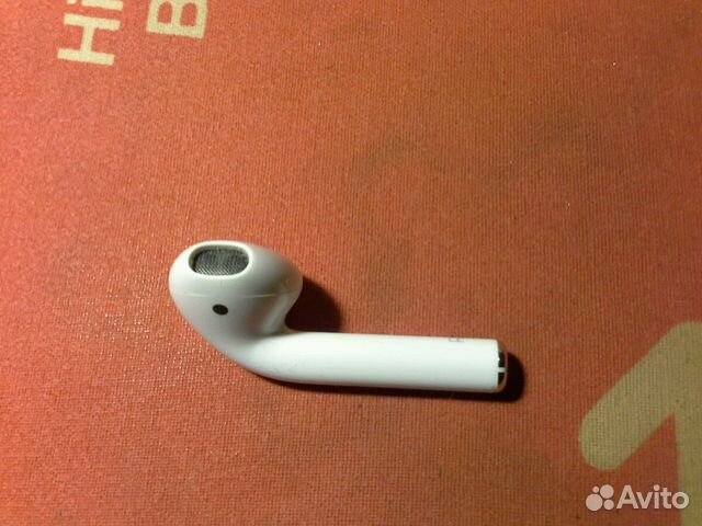 Apple AirPods