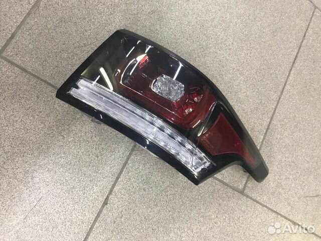 Range Rover Sport 2 L464 Фонарь задний правый