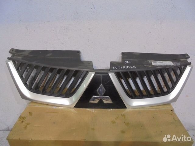 Решетка радиатора Mitsubishi Outlander Решетка радиатора Mitsubishi Outlander