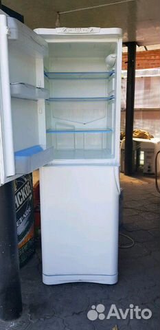 Холодильник indesit c236g