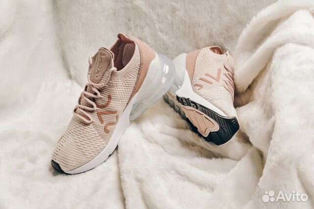 Кроссовки nike air max 270 Кроссовки nike air max 270