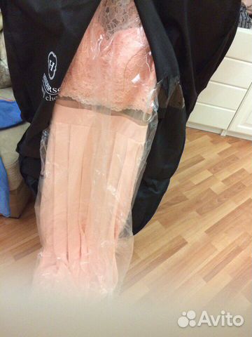 Вечернее платье