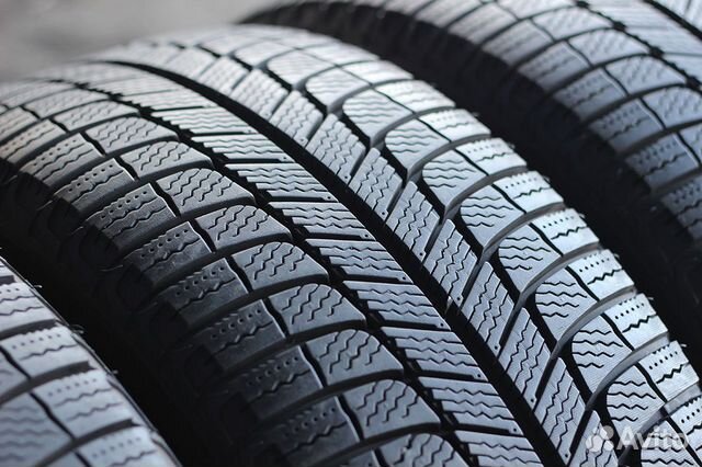 Зимние шины: 225/55R16 - Michelin X-Ice