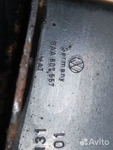 Уселитель заднего бампера Vw Passat B7 Уселитель заднего бампера Vw Passat B7