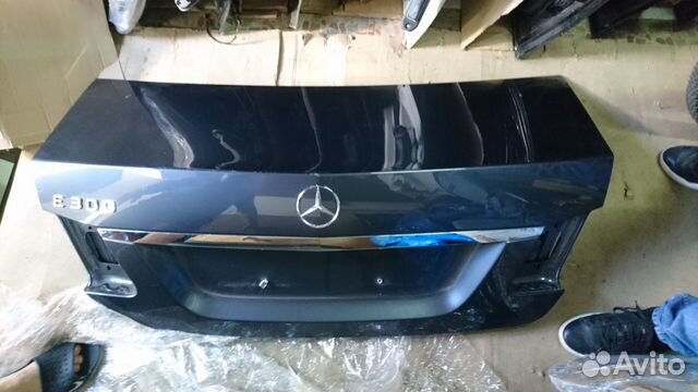 Крышка багажника Mercedes W212 E Крышка багажника Mercedes W212 E