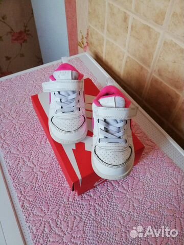 Кроссовки Nike