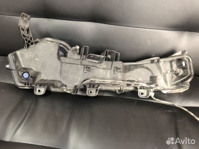 Ходовой огонь правый Лексус NX