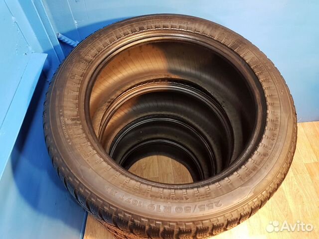 Nokian hakkapeliitta 5 255/50R19