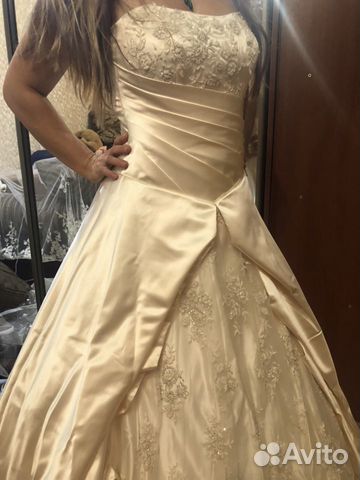 Свадебное платье 42-46 размера Свадебное платье 42-46 размера