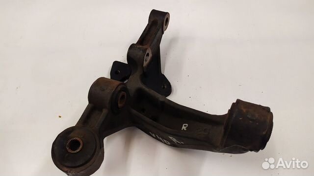 Кулак задний правый Toyota Camry V40 V50 Кулак задний правый Toyota Camry V40 V50