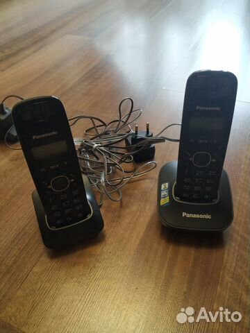Телефон Panasonic KX-TG1611RU, 2 трубки Телефон Panasonic KX-TG1611RU, 2 трубки