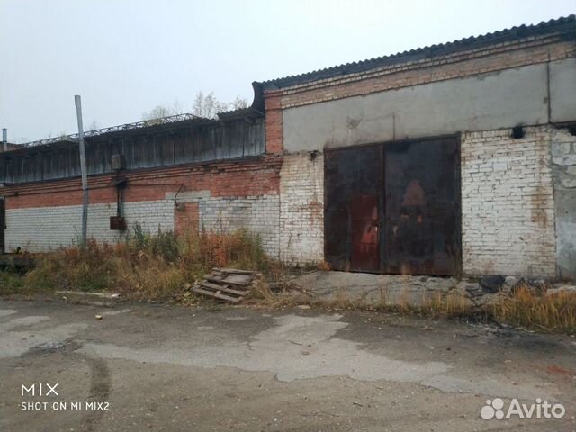 Гараж, > 30 м²