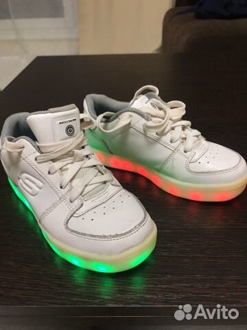 Кроссовки светящиеся Skechers