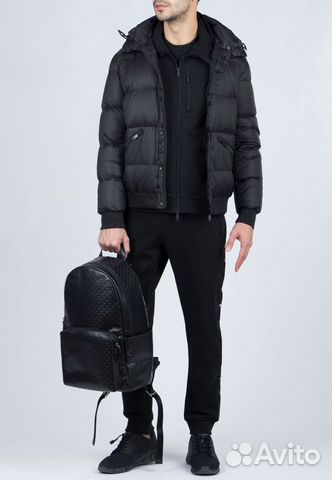 Пуховик Emporio Armani оригинал Пуховик Emporio Armani оригинал