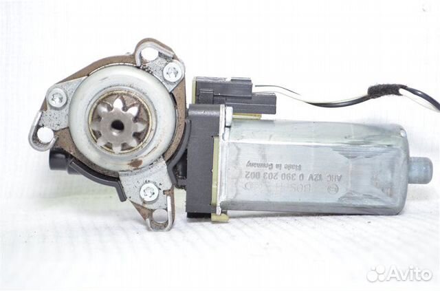 Моторчик сидения Mercedes C180 W203 1.8 kompressor Моторчик сидения Mercedes C180 W203 1.8 kompressor