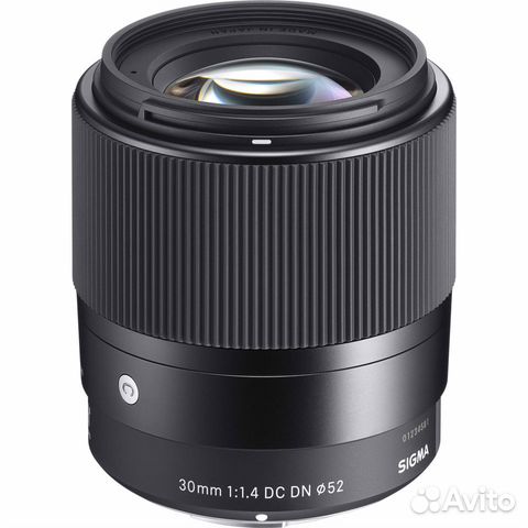 Sigma 30mm f/1.4 DC DN Sony E