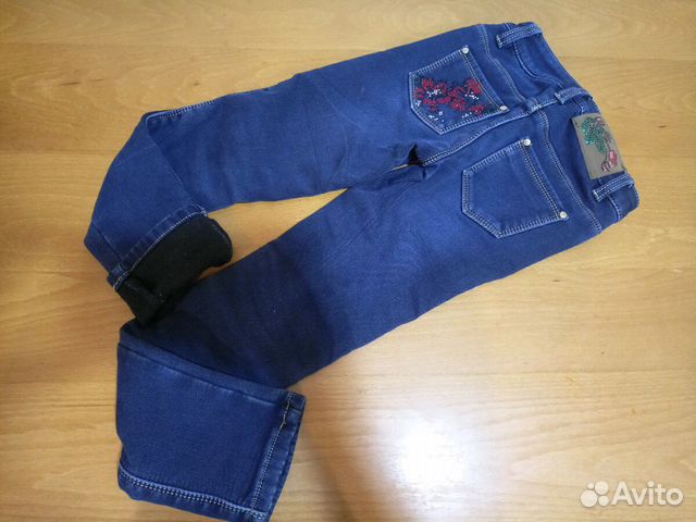 Джинсы на девочку Джинсы на девочку