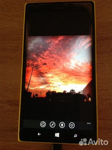 Телефон Nokia Lumia 1520 Телефон Nokia Lumia 1520