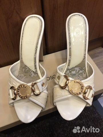 Шлепанцы Шлепанцы