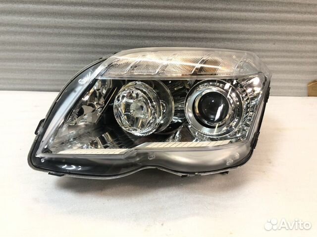Фара Левая на Mercedes X204 GLK Фара Левая на Mercedes X204 GLK