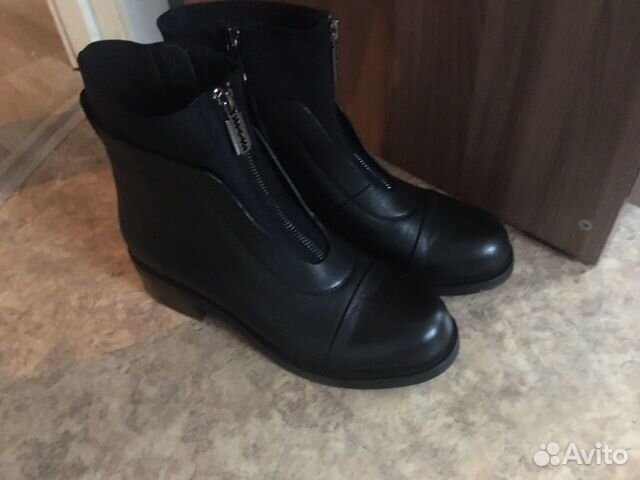 Продам ботинки осенние