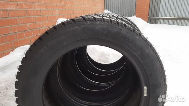 Зимние шины BF Goodrich G Force Stud 205/55 R16 Q Зимние шины BF Goodrich G Force Stud 205/55 R16 Q