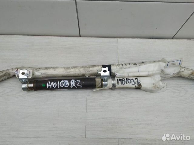 Шторка левая 6218005040 Toyota Avensis T250