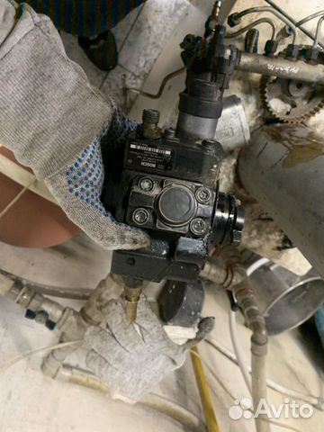 Насос топливный Рендж Ровер Эвок 2.2 td