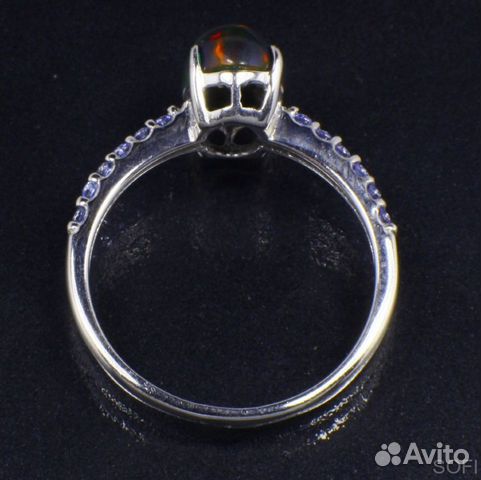 Серебряное кольцо с опалом и фианитом натуральным