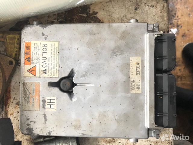 Isuzu 4hk1 блок управления двигателем.мозг б.у