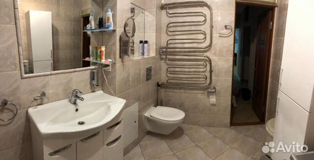 2-к квартира, 72 м², 9/10 эт.