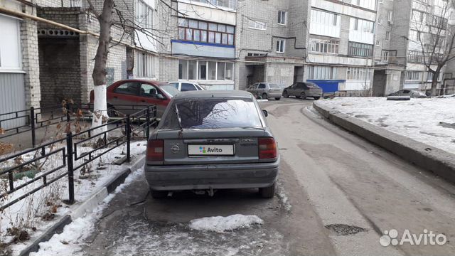 Opel Vectra 1.6 МТ, 1989, 300 000 км