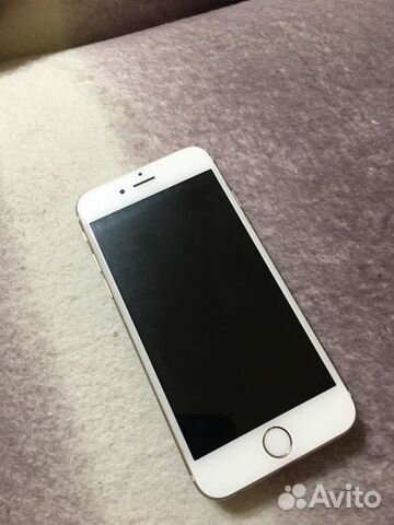 Телефон iPhone 6