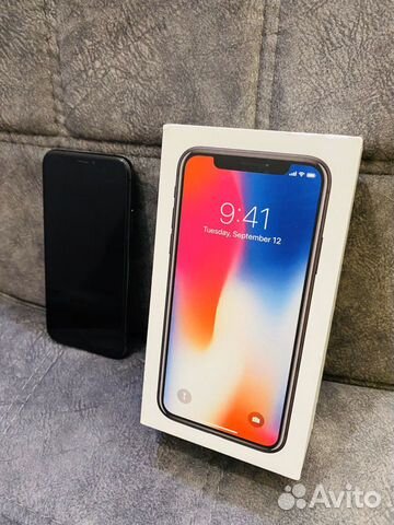 Телефон iPhone
